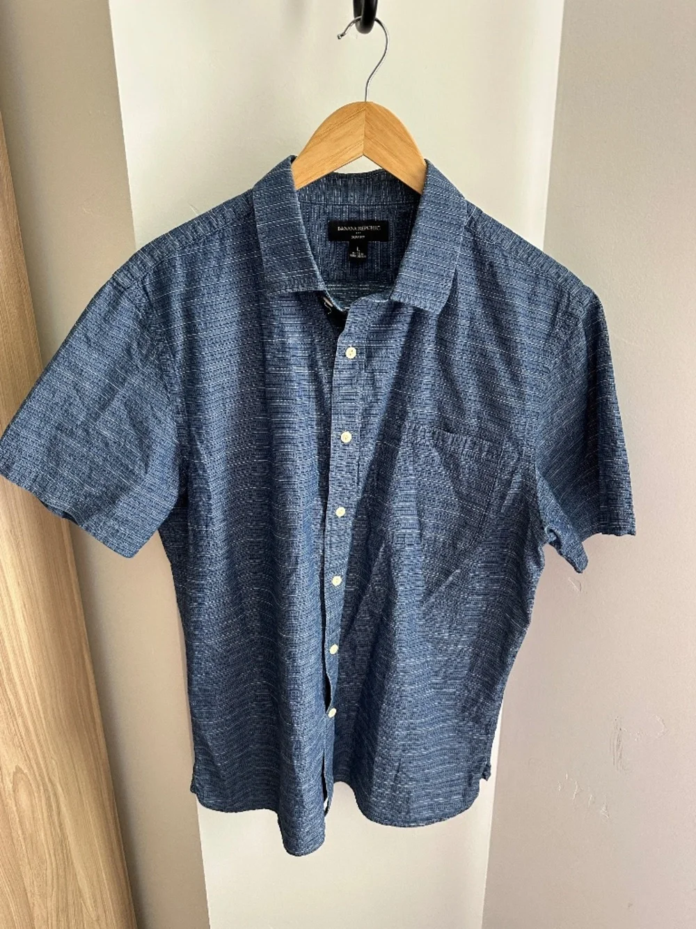 Banana Republic Slim Fit Indigo Blue Striped Short Sleeve Cotton Shirt L